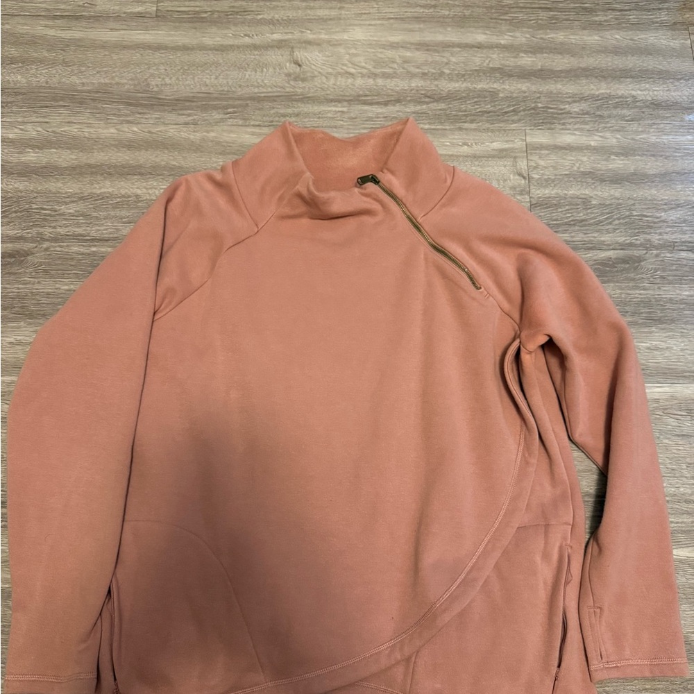Athleta XL Cozy Karma Asym Pullover Pink Zipper Thumb Holes Zip Pockets